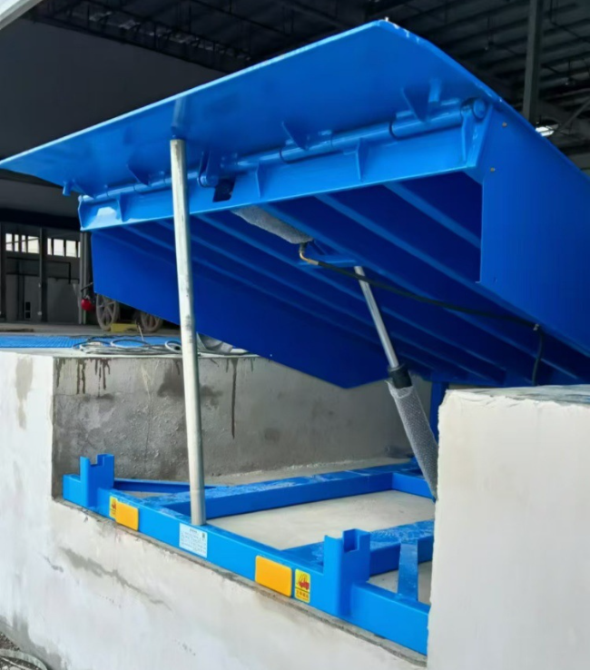 蕉城固定式登车桥